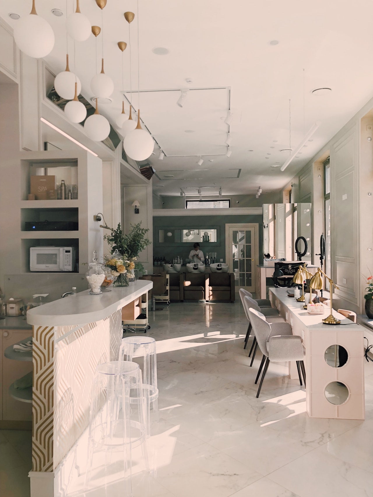 What Services Should a ‘Full Service Salon’ Offer? - The Contextual Life